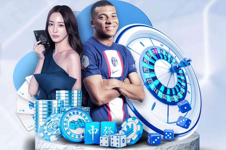 巴西名宿卡福参加NBA全明星名人赛，赛前颠球入场引欢呼